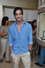 at the diamond boutique GREECE launch by Zoya in Mumbai Store on 30th May 2012 (204).JPG